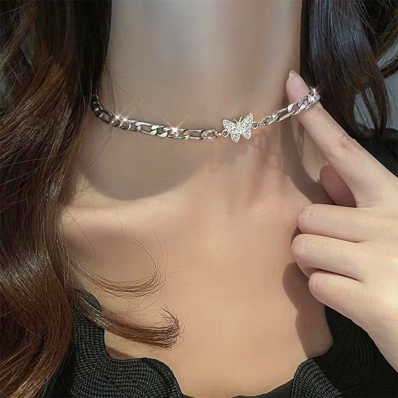 Colar Feminino Prateado